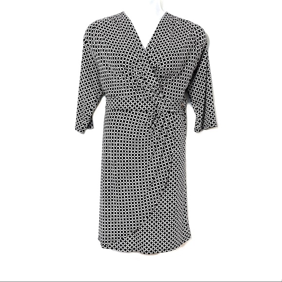 Lane Bryant Dresses & Skirts - Lane Bryant faux wrap dress 18-20 EUC